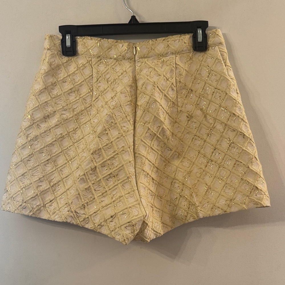 Lavender Brown Medium Cream & Gold Threading Accented Women's Top and Shorts Set - Picture 9 of 12